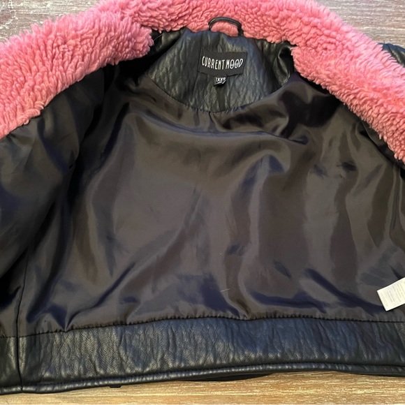 NWOT CURRENT MOOD BLACK BORGE MOTO FAUX LEATHER JACKET W. PINK FAUX FUR, XXS - Picture 6 of 7